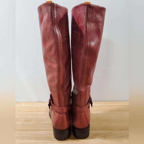 MaxGreat Leather Riding Style Tall Buttery Soft Leather Boots Distressed NWOT - Picture 5 of 11